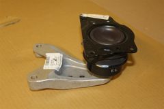 Right engine mounting Fox Polo Ibiza Fabia etc 6R0199167R New genuine VW part