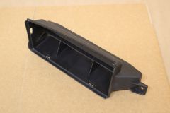 VW Passat R36 / 3.6 / 3.2 3C0805971A front panel air duct