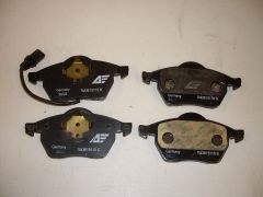 Sharan / Alhambra front brake pad set 1995-2001* 7M3698151 New genuine VW part