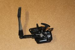 Bonnet lock hook Audi allroad 2000 - 2005 4Z7823480A New genuine Audi part