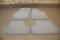 Set of 4 front & rear carpet mats VW Beetle 2012 onwards UK Right hand drive 5C2863011DICK New genuine VW parts