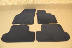 Set of 4 front & rear carpet mats VW Beetle 2012 onwards UK Right hand drive 5C2863011DKMX New genuine VW parts