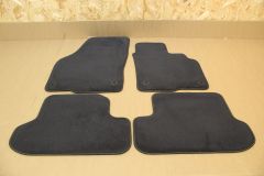 Set of 4 front & rear carpet mats VW Beetle 2012 onwards UK Right hand drive 5C2863011DKXX New genuine VW parts