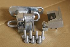 VW T5 / T5.1 / T6 / T6.1 Transporter / Caravelle front left door hinge kit (includes both hinges and bolts)