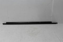 VW Jetta 06-08 Right rear Door outer weather Seal 1K5839478D New genuine VW part