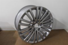 VW Passat B6 SINGLE Solitude 17" alloy wheel 3C0601025D 8Z8 New Genuine VW part
