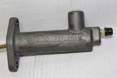 Clutch slave cylinder VW LT 2.8 TDI 4 cylinder 2D0721261B New genuine VW part