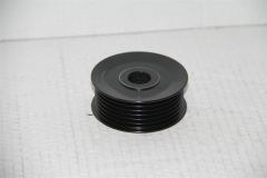 Alternator NON FREEWHEEL pulley Passat A4 A6 A8 038903119K New genuine Audi part