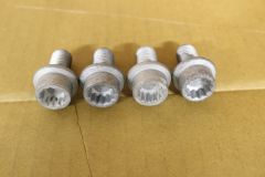 Set of 4 anti roll bar bracket bolts VW Transporter T5 5.1 6 6.1 