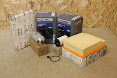 Audi RS4 B7 full service service kit using Genuine Audi parts and Audi Quantum oil