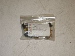 VW Seat Sharan Alhambra 96 - 05 Front Wing fixing Kit 7M0898051 New genuine VW