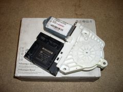Seat leon 06 - 10 Front Right (UK) Window motor 1T0959701G New genuine part