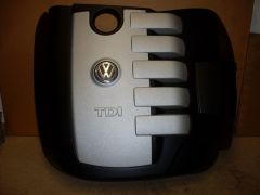 VW Touareg 2.5 litre Tdi 5 cyl Engine Cover 070103926A New genuine VW part
