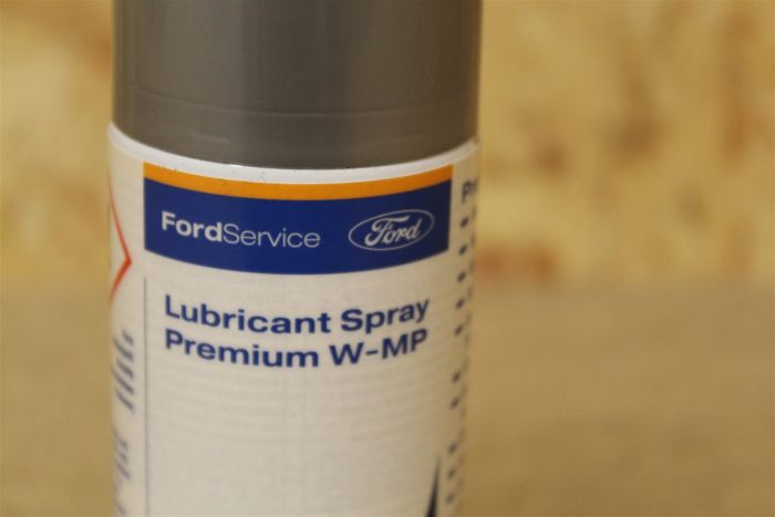 1321554 Spray lubricant New genuine part | Deutsche Parts