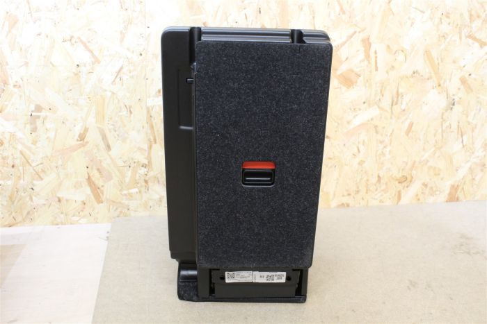 3V0885205TI1 ARMREST New genuine part | Deutsche Parts