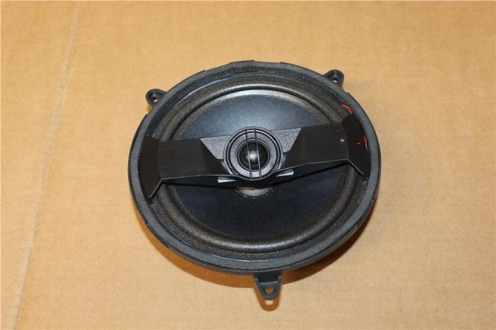 Rear Door Loud Speaker Audi A4 1995-2001 8D9035412B New Genuine