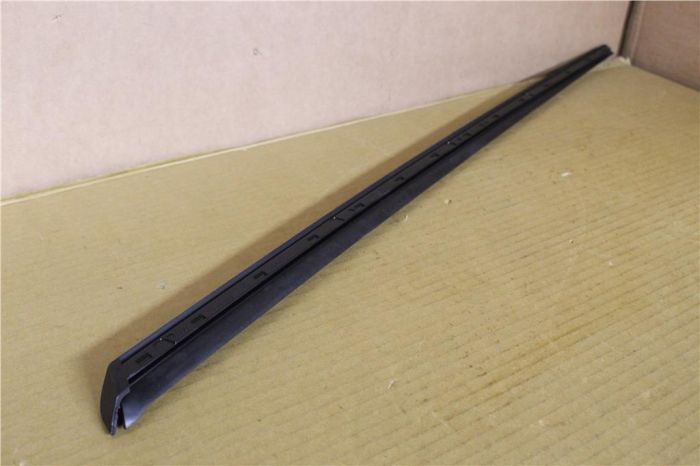 Genuine VAG Water Deflector Strip – Audi A3/S3/RS3 Sportback, 8V3854328C01C