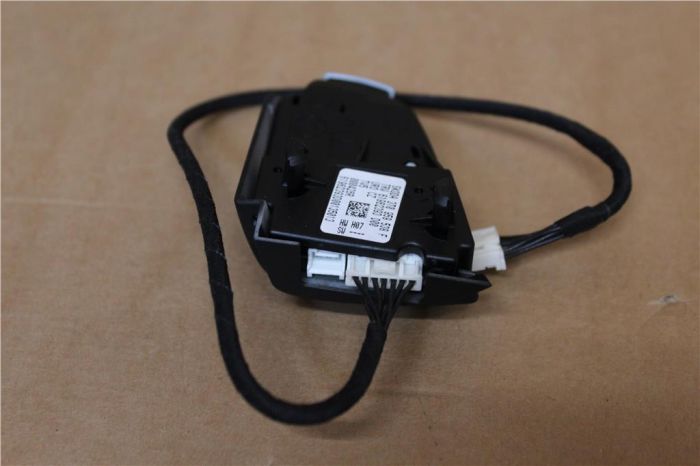 3T0959538F WHS Steering Wheel Controls Skoda Octavia Superb 2009