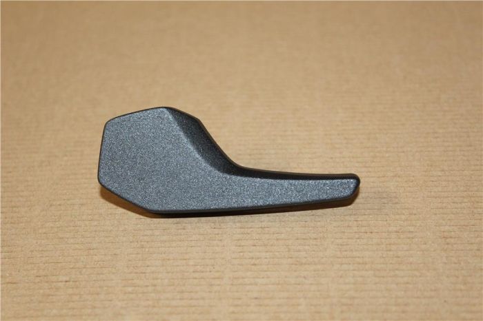 Poignée De Déverrouillage De Capot Audi 4M0823661 - Compatible Q3, Q4, Q5, Q7, Q8 (2016-2024), Plastique - 2