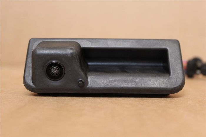 566827566A Tailgate Lock Button Skoda Kodiaq 2017 Onwards New