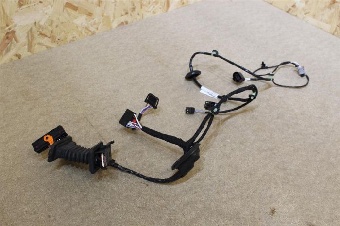 パーツ PAS Rear Left Wiring Set For Door VW Passat 2011 - 2015 3AA971693DC
