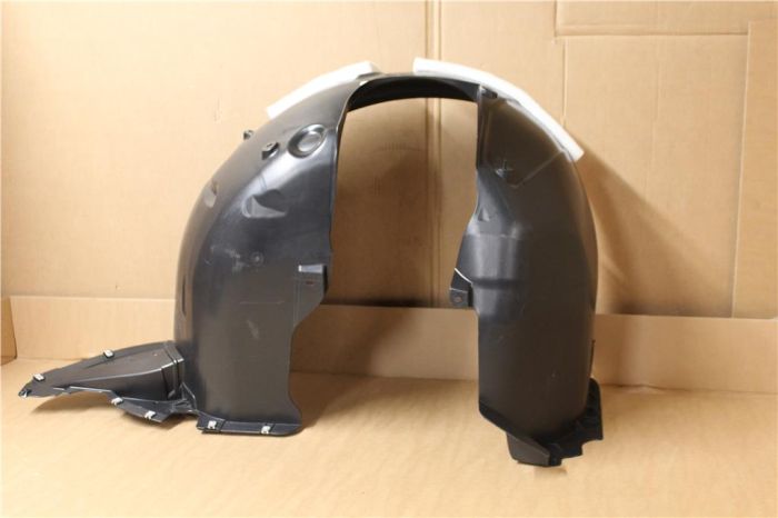 3V0809958P Front Right Inner Wheel Arch Liner Skoda Superb 2015 On