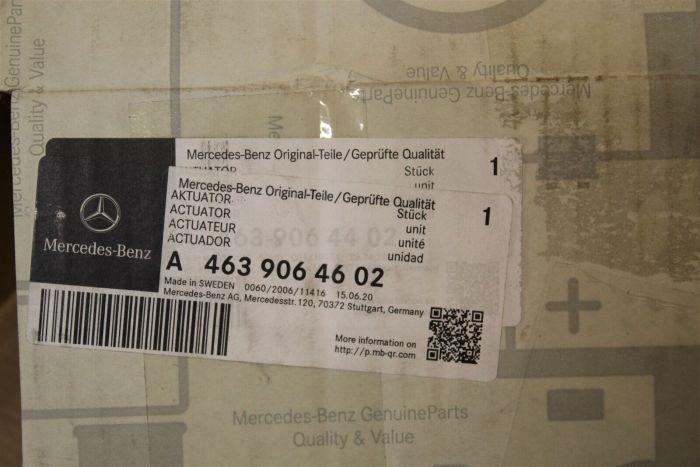 A4639064602 Actuator New genuine Mercedes-Benz part | Deutsche Parts