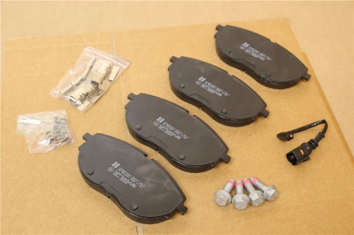 thumbnail image 2 of Front & Rear Brake Pad Set With Sensors – VW Transporter T6 2.0 TDi – 3988 3986 2 of 5