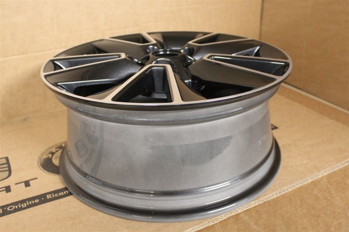 WHEEL 5L0601025FFL8 New Genuine Part | Deutsche Parts
